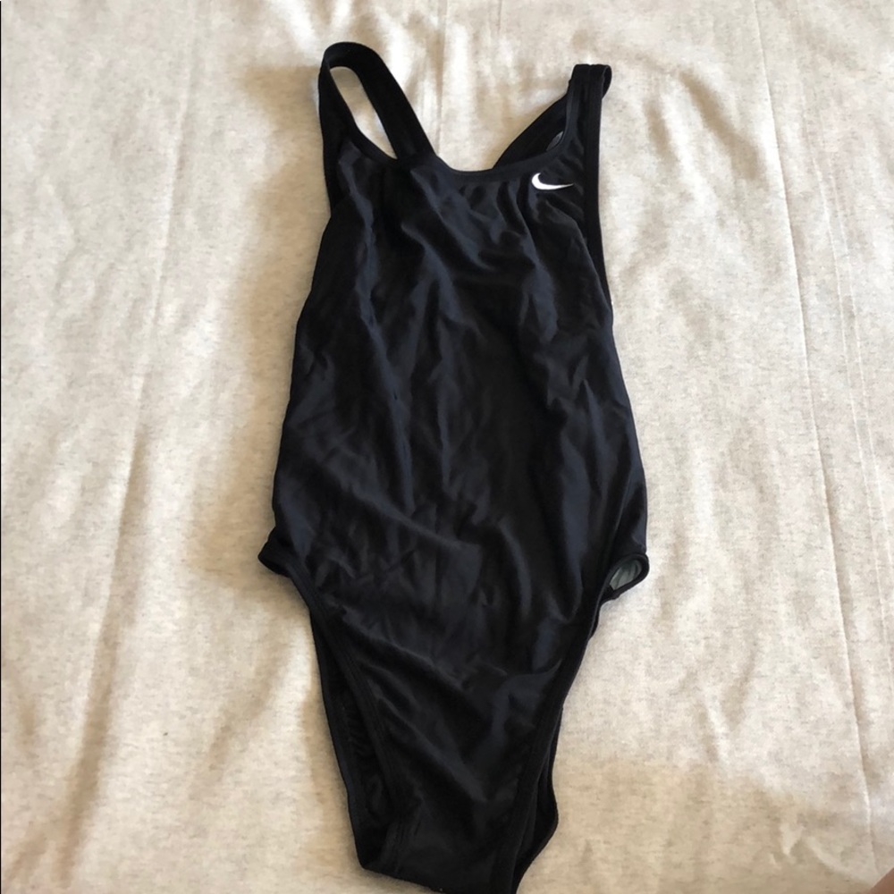 Bathing suit